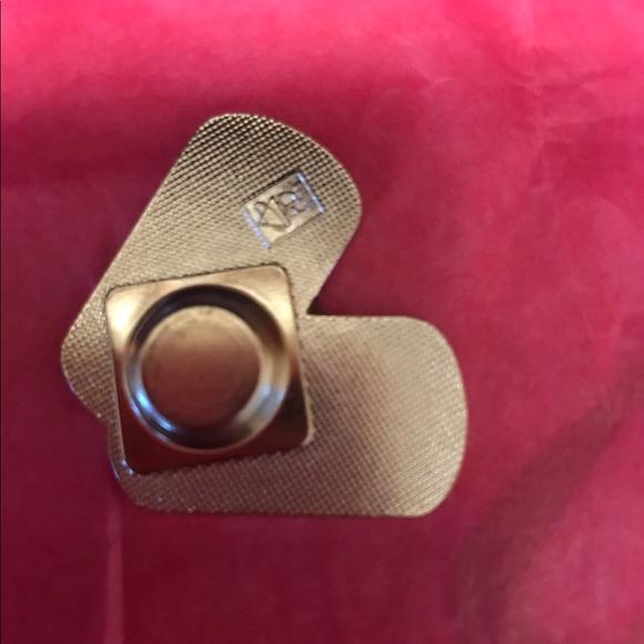 ⭐️SOLD⭐️ - Picture 2 of 3